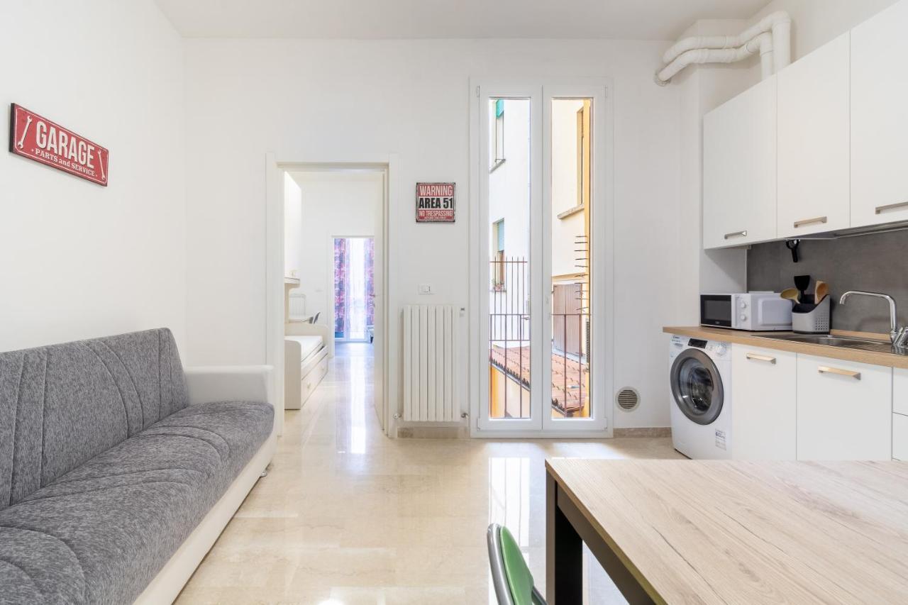 Ferienwohnung Housmart San Carlo 17 Bologna Exterior foto